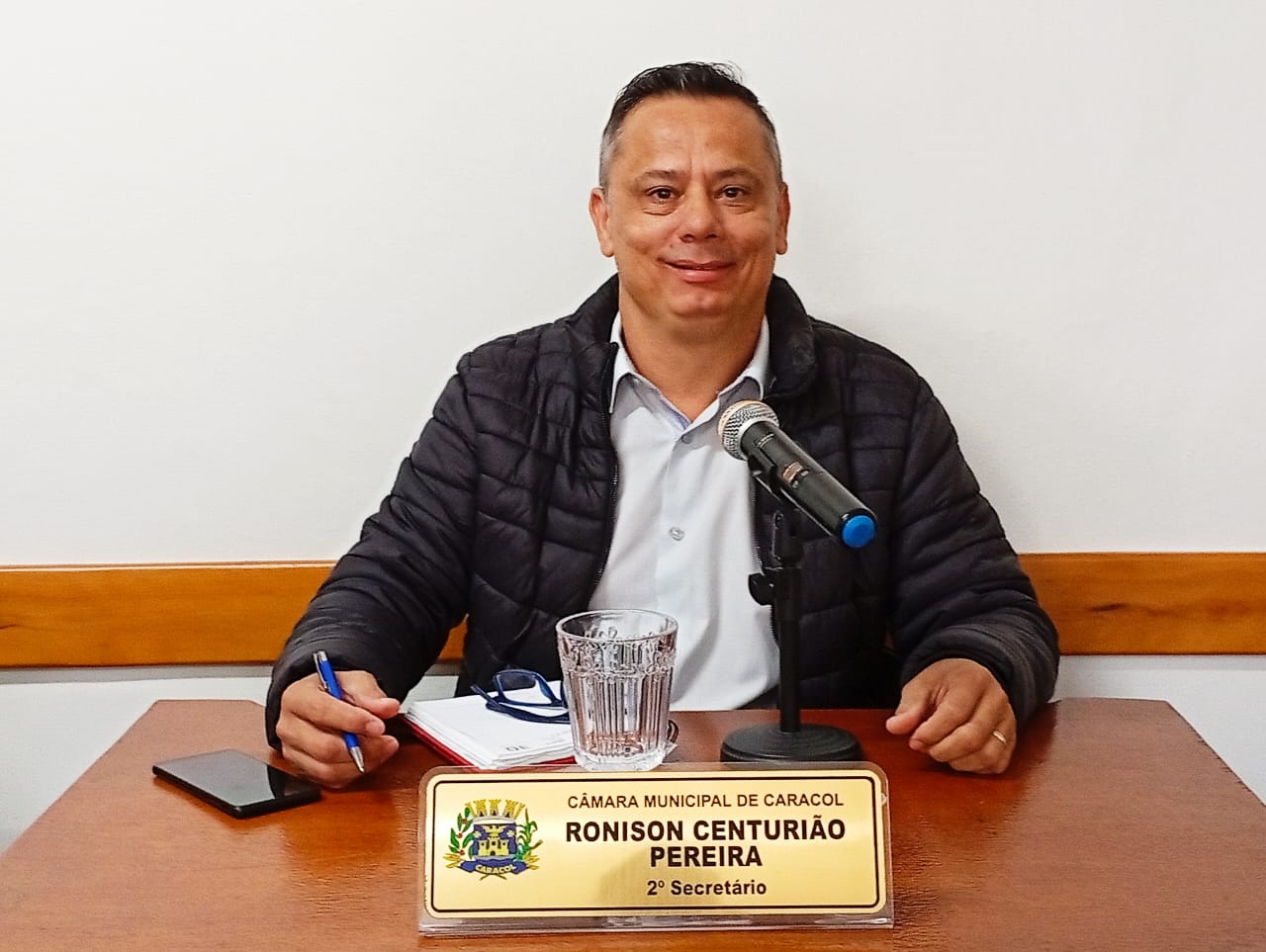 Vereador Ronison (Tico) cobra fornecimento de EPIs para equipes de limpeza urbana em Caracol